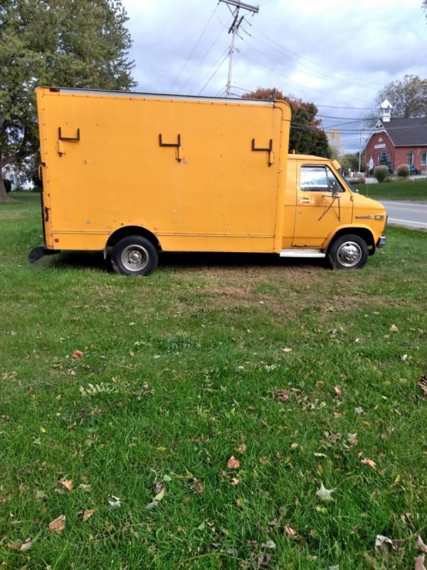 GMC Vandura 1990 For Sale in Lorain, OH Salvage Cars
