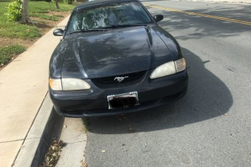 1997 Ford Mustang - Photo 1 of 4