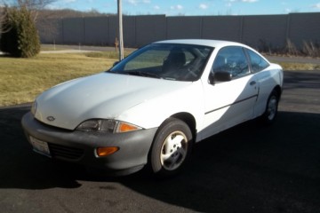 Junk 1997 Chevrolet Cavalier Photo