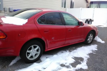 Junk 2001 Oldsmobile Alero Image