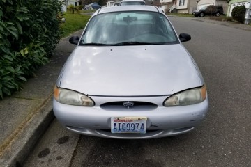 2001 Ford Escort - Photo 1 of 3