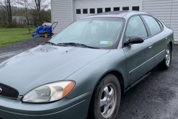 Ford Taurus 2005