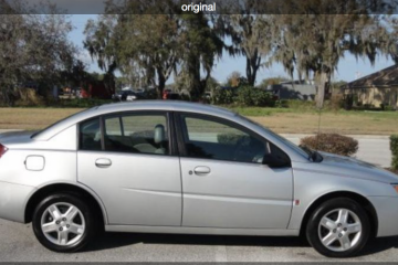 Junk 2007 Saturn ION Photography