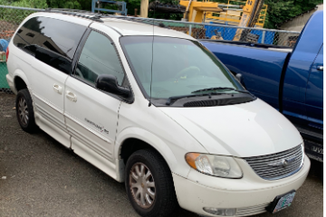Chrysler Town and Country 2002