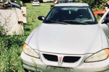 Junk 2004 Pontiac Grand Am Image