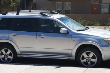 Junk 2006 Mitsubishi Outlander Image