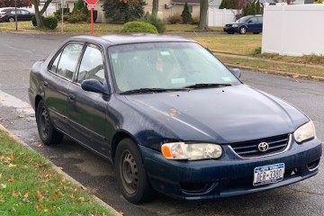 2002 Toyota Corolla - Photo 1 of 4