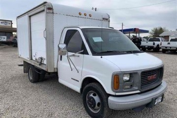 Junk 1997 GMC Savana Cargo Photo