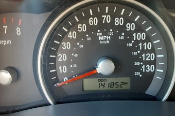 Kia Sedona 2008