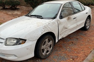 Junk 2003 Chevrolet Cavalier Photo