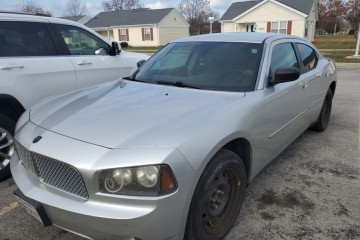 Junk 2007 Dodge Charger Photography