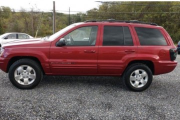 Junk 2001 Jeep Grand Cherokee Image