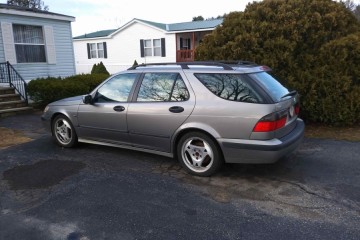 2001 Saab 9-5 - Photo 1 of 3