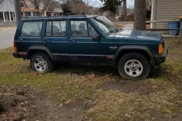 1996 Jeep Cherokee - Photo 1 of 2