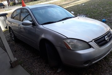 Nissan Altima 2003