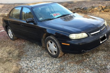 Junk 2000 Chevrolet Malibu Photo