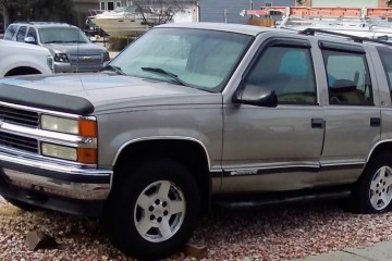 Junk 1999 Chevrolet Tahoe Image