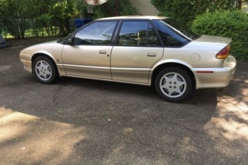 Junk 1994 Saturn S-Series Photo