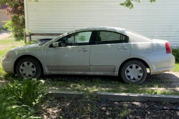 Mitsubishi Galant 2005