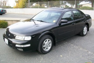 Junk 1996 Nissan Maxima Photography