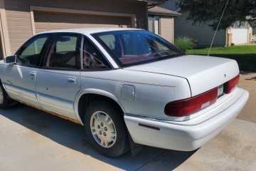 1996 Buick Regal - Photo 1 of 2