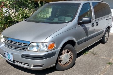 Junk 2003 Chevrolet Venture Photo