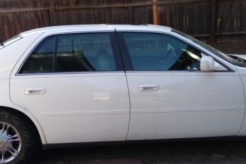 Junk 2003 Cadillac DeVille Image