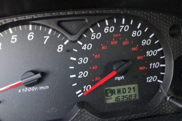 Mazda Tribute 2001