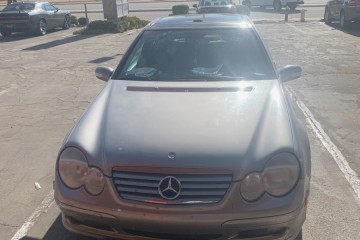 Junk 2003 Mercedes-Benz C-Class Image