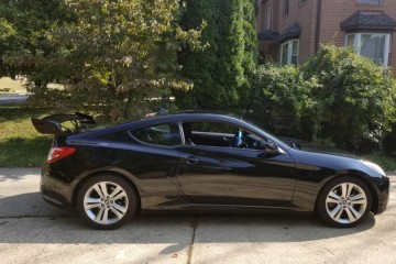 Hyundai Genesis Coupe 2012