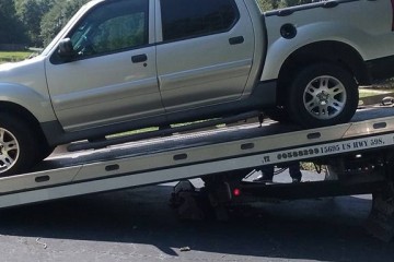 Ford Explorer Sport Trac 2005