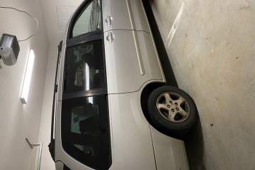Mazda MPV 2001