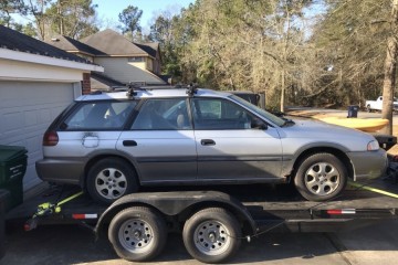 Junk 1999 Subaru Legacy Image