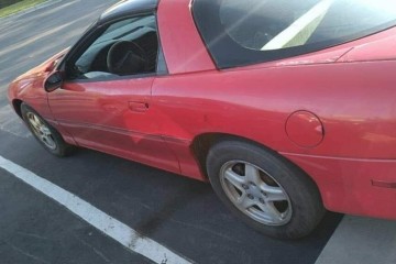 1999 Chevrolet Camaro - Photo 1 of 4