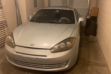 Junk 2007 Hyundai Tiburon Image