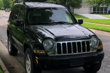 Junk 2008 Jeep Liberty Photo