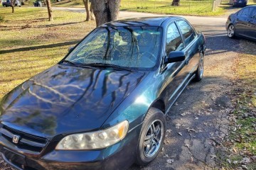 Junk 1998 Honda Accord Image