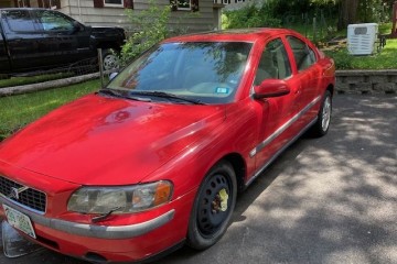 Junk 2002 Volvo S60 Photo