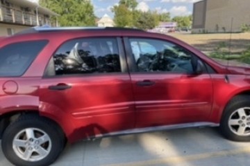 Junk 2005 Chevrolet Equinox Image