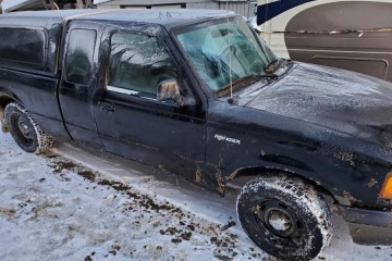 Junk 2003 Ford Ranger Photo