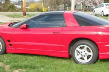 Pontiac Firebird 2000