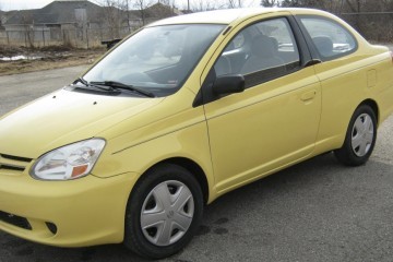 Toyota ECHO 2003