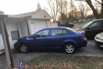 Junk 2005 Chevrolet Cobalt Photography