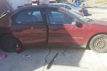 2005 Ford Taurus