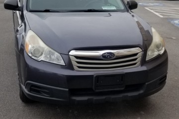 2011 Subaru Outback - Photo 1 of 4