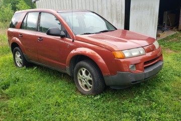 Junk 2002 Saturn VUE Image