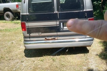 Ford E-150 1997