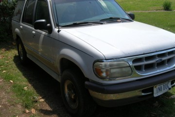 1996 Ford Explorer - Photo 4 of 4