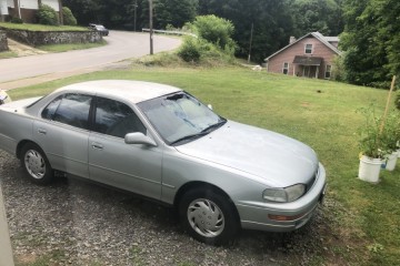 Junk 1994 Toyota Camry Photography