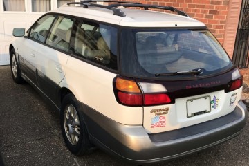 Junk 2002 Subaru Outback Image